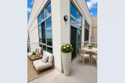 230 W Division Street #1501, Chicago, IL 60610 - Photo 13