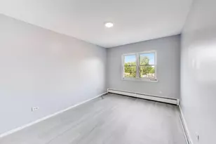 7854 S South Shore Dr, Chicago, IL 60649 - Photo 17