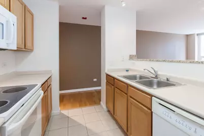 345 N Lasalle Drive #2004, Chicago, IL 60654 - Photo 5