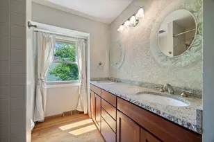 2218 N Williamsburg St, Arlington Heights, IL 60004 - Photo 25