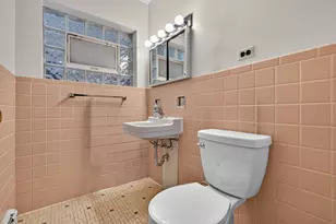 [Address not provided], Evanston, IL 60202 - Photo 9