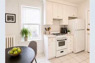654 W Oakdale Avenue #2N, Chicago, IL 60657 - Photo 5