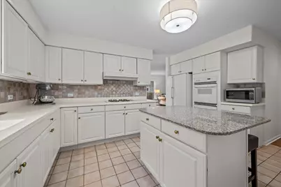 542 Wayland Avenue, Kenilworth, IL 60043 - Photo 21