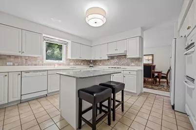 542 Wayland Avenue, Kenilworth, IL 60043 - Photo 19