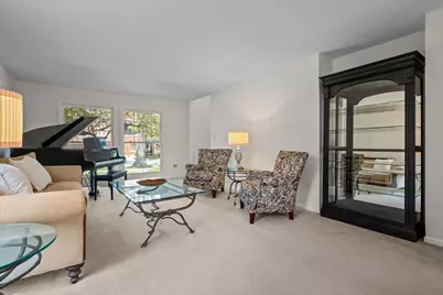 542 Wayland Avenue, Kenilworth, IL 60043 - Photo 9