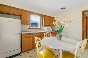 2146 N McVicker Ave, Chicago, IL 60639 - Photo 5