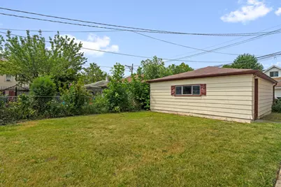 2146 N McVicker Avenue, Chicago, IL 60639 - Photo 17