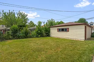 2146 N McVicker Ave, Chicago, IL 60639 - Photo 17