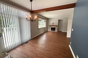 328 Barnaby Dr, Oswego, IL 60543 - Photo 7