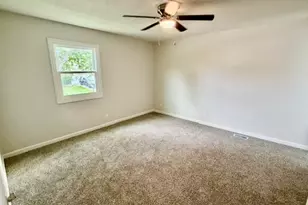 104 Suelynn Dr, Normal, IL 61761 - Photo 13