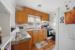 1010 W 5th St, Sterling, IL 61081 - Photo 7