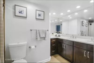 [Address not provided], Chicago, IL 60613 - Photo 11