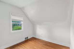 4811 Roslyn Rd, Downers Grove, IL 60515 - Photo 17