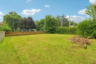 4811 Roslyn Rd, Downers Grove, IL 60515 - Photo 29