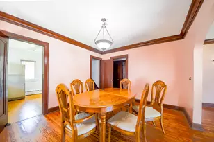 221 W Courtland St, Mundelein, IL 60060 - Photo 9