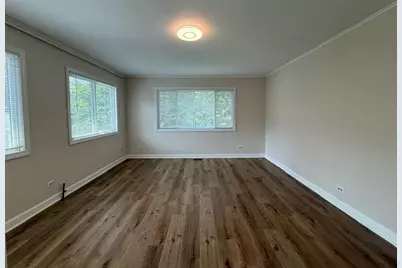 318 S Hale Street, Palatine, IL 60067 - Photo 9