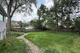 318 S Hale St, Palatine, IL 60067 - Photo 31