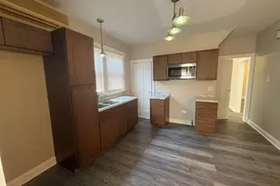 7607 S Wolcott Ave, Chicago, IL 60620 - Photo 9