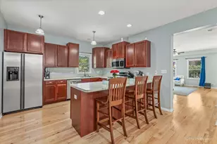 176 S Channing St, Elgin, IL 60120 - Photo 9