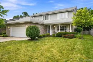 1054 S Oakland Ave, Villa Park, IL 60181 - Photo 1
