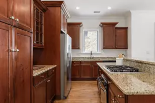 802 W Wolfram St, Chicago, IL 60657 - Photo 13