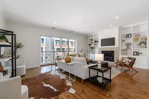 802 W Wolfram St, Chicago, IL 60657 - Photo 5