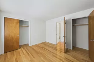 7019 N Ridge Blvd, Chicago, IL 60645 - Photo 15