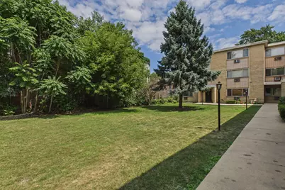 7019 N Ridge Boulevard #3B, Chicago, IL 60645 - Photo 3