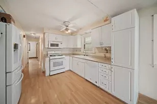3753 S Emerald Ave, Chicago, IL 60609 - Photo 9