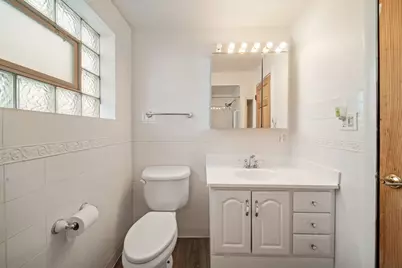 3753 S Emerald Avenue, Chicago, IL 60609 - Photo 15