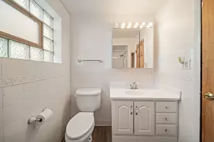 3753 S Emerald Ave, Chicago, IL 60609 - Photo 15