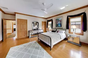 5837 N Virginia Ave, Chicago, IL 60659 - Photo 19