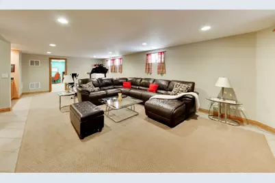 5837 N Virginia Avenue, Chicago, IL 60659 - Photo 31