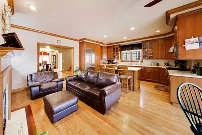 5837 N Virginia Avenue, Chicago, IL 60659 - Photo 13