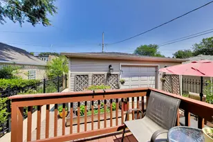 5837 N Virginia Ave, Chicago, IL 60659 - Photo 37