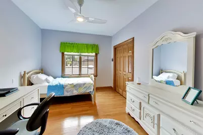 5837 N Virginia Avenue, Chicago, IL 60659 - Photo 23