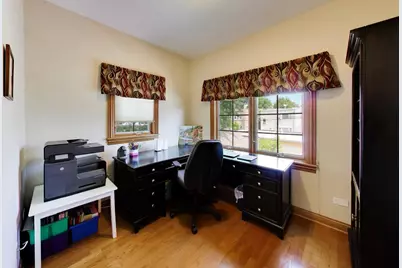 5837 N Virginia Avenue, Chicago, IL 60659 - Photo 27