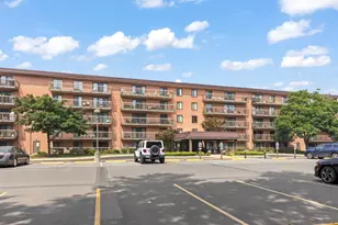 [Address not provided], Willowbrook, IL 60527 - Photo 19