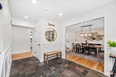 412 Flock Avenue, Naperville, IL 60565 - Photo 5