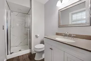 736 Deborah Ave, Elgin, IL 60123 - Photo 17