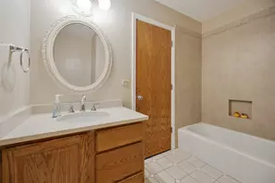 736 Deborah Ave, Elgin, IL 60123 - Photo 19