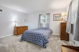 736 Deborah Ave, Elgin, IL 60123 - Photo 15