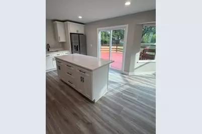 24762 W Dering Lane, Lake Villa, IL 60046 - Photo 11