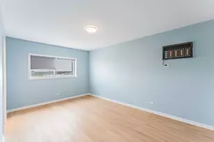 7449 Washington St, Forest Park, IL 60130 - Photo 7