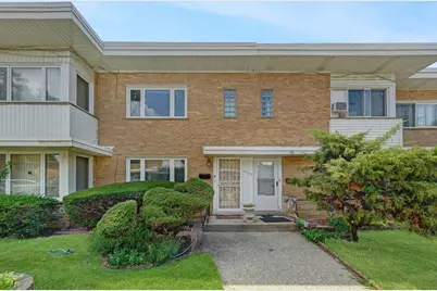 4925 Carol Street #D, Skokie, IL 60077 - Photo 1
