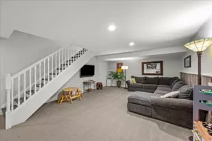 1569 Winnetka Rd, Glenview, IL 60025 - Photo 17