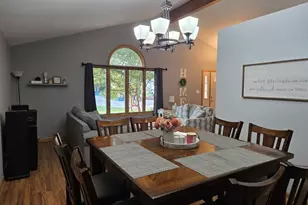 78 W 31st St, Steger, IL 60475 - Photo 9