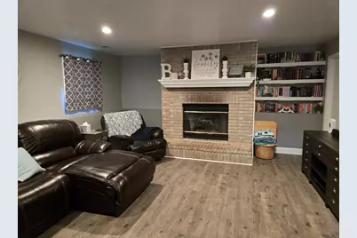 78 W 31st Street, Steger, IL 60475 - Photo 25