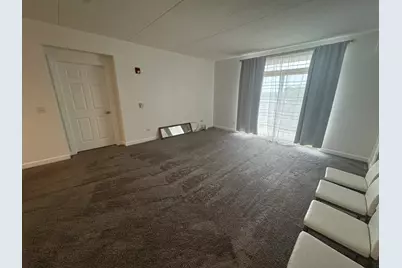 8300 Callie Avenue #412, Morton Grove, IL 60053 - Photo 5