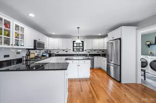 439 S Church Road S, Bensenville, IL 60106 - Photo 15